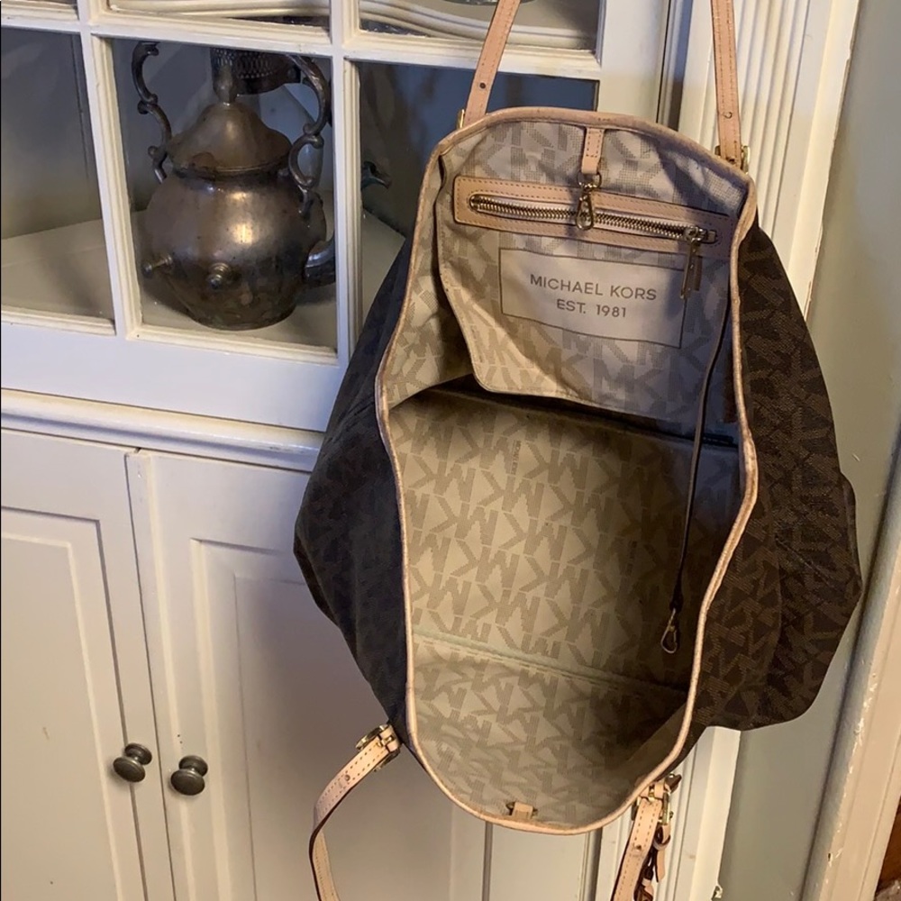 Michael Kors Tote